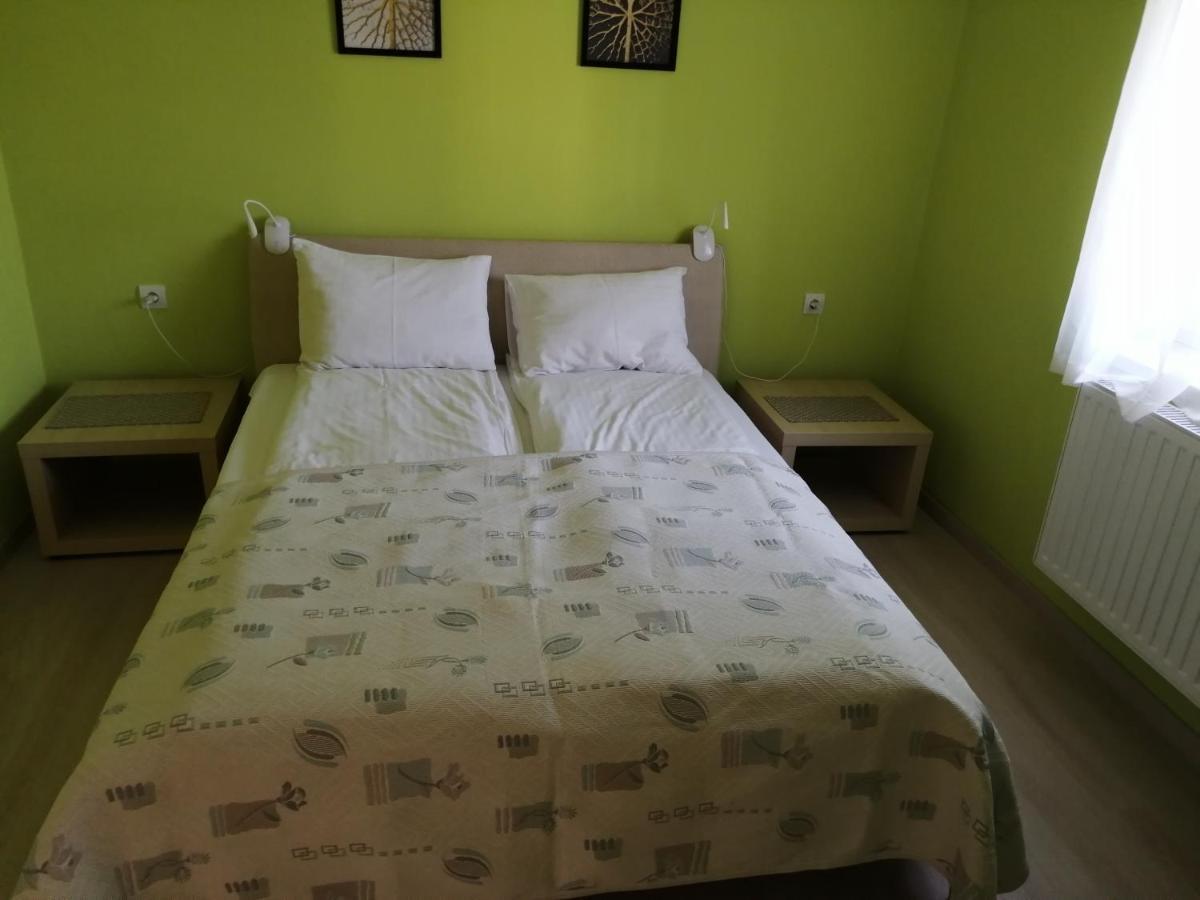 Lux Apartman Balatonfured Ngoại thất bức ảnh